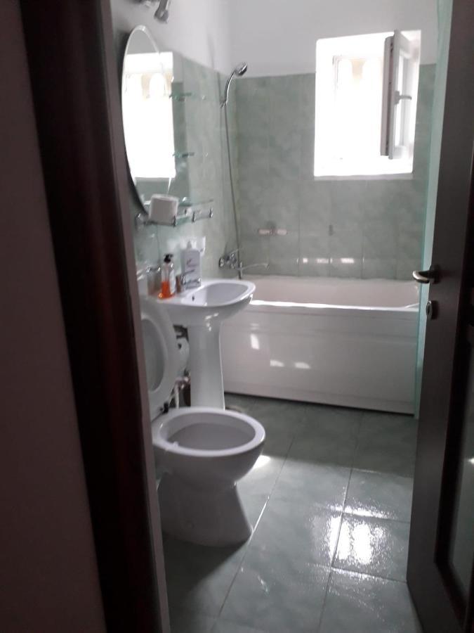 Apartament Maria Турда Екстериор снимка